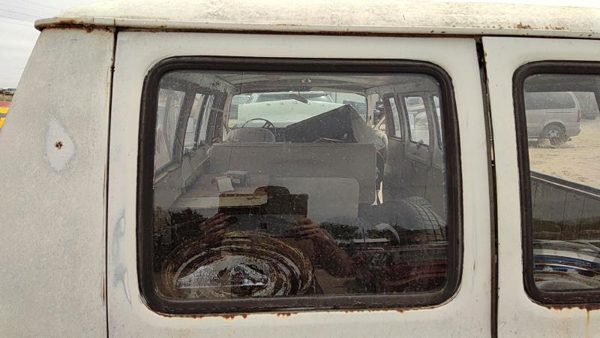 1971-1977 Dodge Van B200 Driver Left Back Glass Rear Window Oem Dd05109Cl — photo 2
