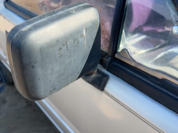 1988-1993 Isuzu Pup Passenger Right Manual Side Mirror Door Mounted Oem — photo 3