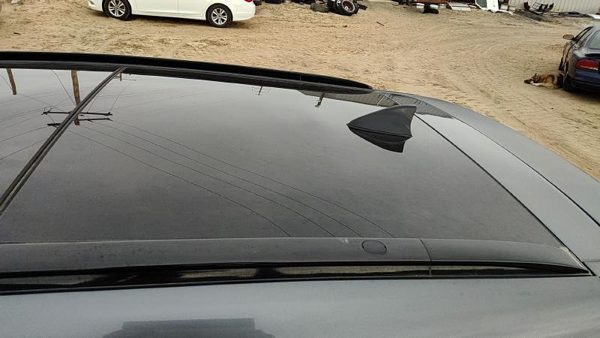 2016 Hyundai Tucson Roof Glass (glass Only) Rear Back Fixed Sun OEM Top Window — photo 4