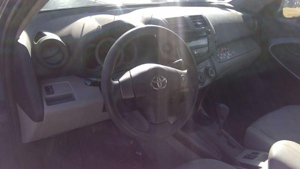 2010 Toyota RAV4 — vehicle photo 5
