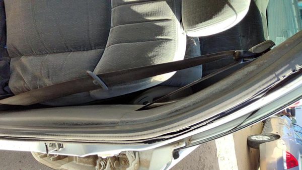 97-98 Buick Century Driver Left Front Seat Belt Retractor Oem Shoulder Gray 14B — photo 2