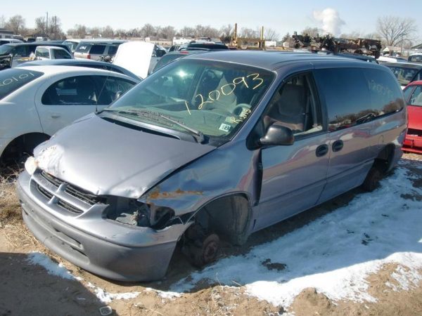 1998 Dodge Caravan — vehicle photo 1