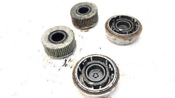 1980-1993 Ford F250 Manual Lockout Hub Set Pair Locking Hub Oem 4X4 4Wd Dana 44 — photo 10
