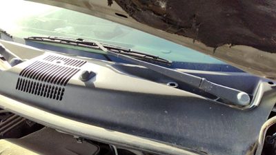 1999-2004 Jeep Grand Cherokee Driver Left Windshield Wiper Arm Oem Blade Lever