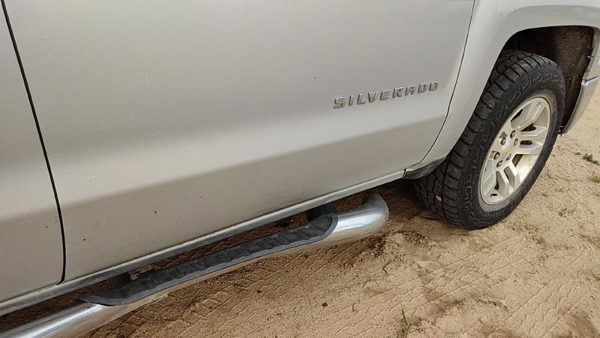2015 Chevy Silverado 1500 Front Door RH Gan Silver — photo 6