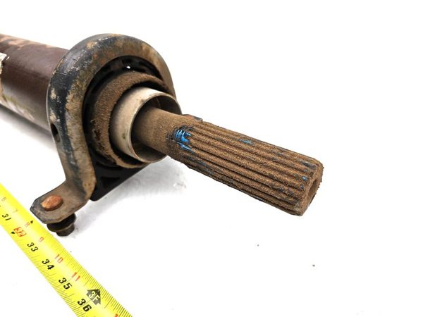 2001-2003 Sierra 2500 Hd Rear Drive Shaft Oem Back Driveline 8.1L 4X4 88934807 — photo 4