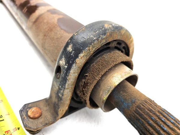 2001-2003 Sierra 2500 Hd Rear Drive Shaft Oem Back Driveline 8.1L 4X4 88934807 — photo 8