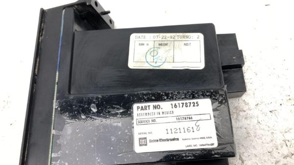 1991-1993 Gmc Sierra 2500 Temperature Control Module In Dash Heater Ac Head Unit — photo 6