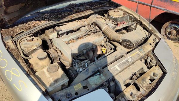 1993 Saturn Sc2 Crossmember/cradle/undercarria 1.9L Dohc 5sp — photo 2