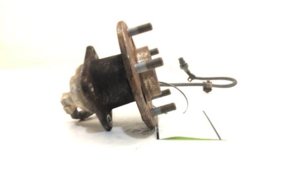 1997-2005 Chevy Venture Rear Spindle Stub Wheel Hub With Speed Sensor Wire Oem — photo 3