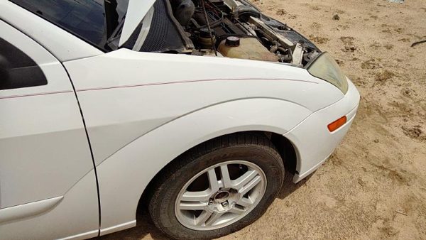 00-04 Focus Station Wagon Passenger Right Front Fender Oem White Yz Ys4z16005ca — photo 5