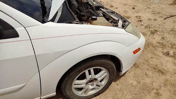 00-04 Focus Station Wagon Passenger Right Front Fender Oem White Yz Ys4z16005ca — photo 6