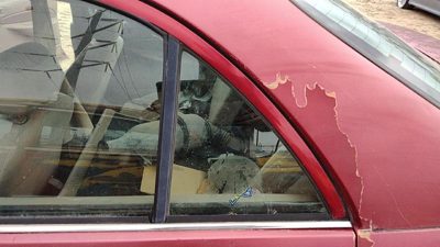97-02 Ford Escort Driver Left Rear Vent Window Back Door Glass With Frame Oem