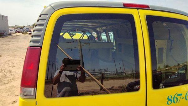 1996-2024 Express Van 2500 Driver Left Back Glass Rear Window Oem 25752114 — photo 2