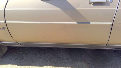 1980-1985 Olds 88 Driver Left Front Moulding From Door Oem Trim Strip Gold