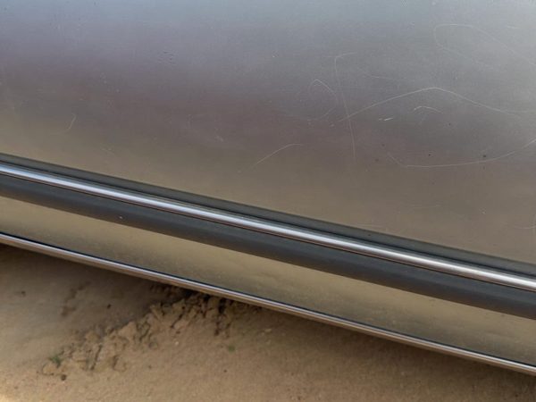 1986-1989 Olds 88 Driver Left Front Moulding From Door Oem Trim Strip — photo 3