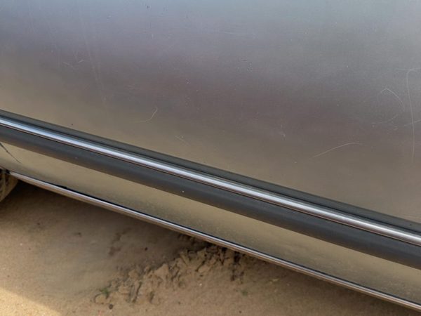1986-1989 Olds 88 Driver Left Front Moulding From Door Oem Trim Strip — photo 7