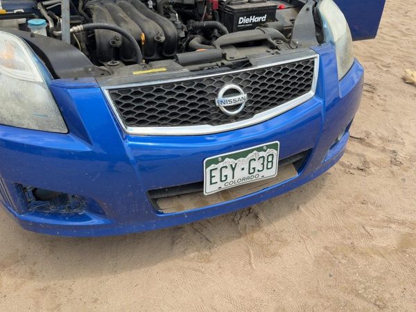 2007-2012 Nissan Sentra Front Bumper Cover Assembly Oem 2.0L Fog Lamps Blue B17 — photo 2