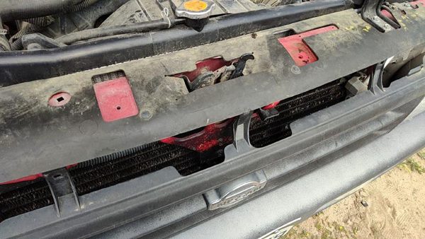 1993-1995 Nissan Pathfinder Hood Latch Assembly With Bracket Oem — photo 1