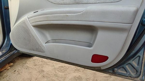 06-07 Hyundai Sonata Passenger Right Front Door Trim Panel With Switches Gray — photo 8