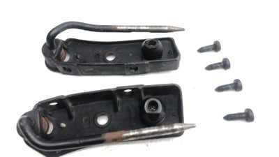 1984-1986 Corvette C4 Targa Top Pair Front Mounts With Bolts Early Design