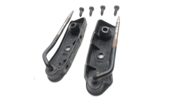 1984-1986 Corvette C4 Targa Top Pair Front Mounts With Bolts Early Design — photo 3