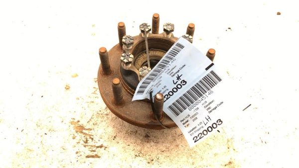 2005-2010 Ford F250 Super Duty Rear Wheel Hub with Nut OEM bc3z1109a BC3Z1109A — photo 6