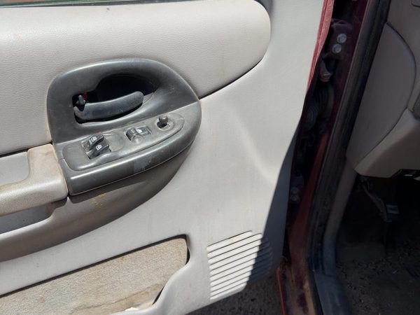 01-03 Venture Driver Left Front Door Trim Panel With Master Switch Gray 14C — photo 4