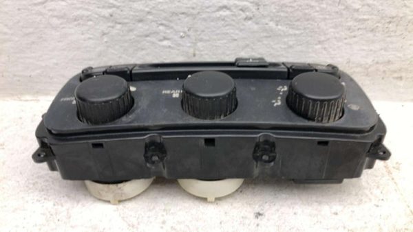 2003 Dodge Caravan Temperature Control Module In Dash Heater Ac Head Unit Oem — photo 4