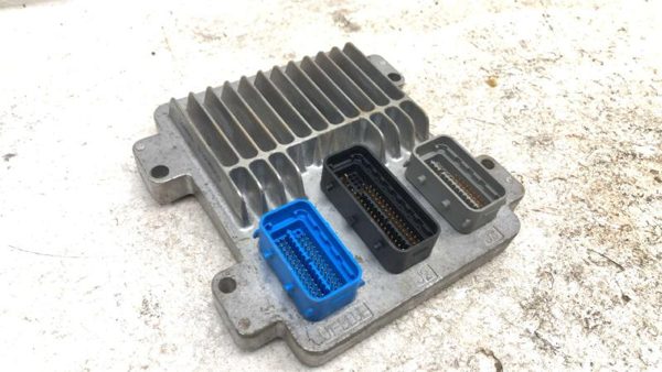 06-09 Buick Lacrosse Electronic Control Module Computer Ecm Ecu 3.8L 12600930 — photo 2