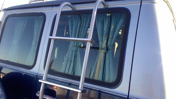 71-95 Chevy G20 Van Passenger Right Back Glass Rear Window Only Lift Gate Hatch — photo 1
