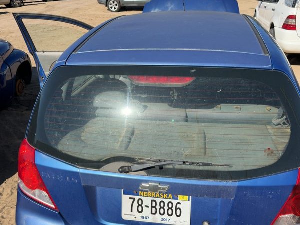 2004-2008 Chevy Aveo Back Glass Rear Window Oem Hatchback 96541113 — photo 2