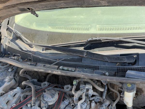 2014 Nissan Sentra Wiper Arm RH — photo 2