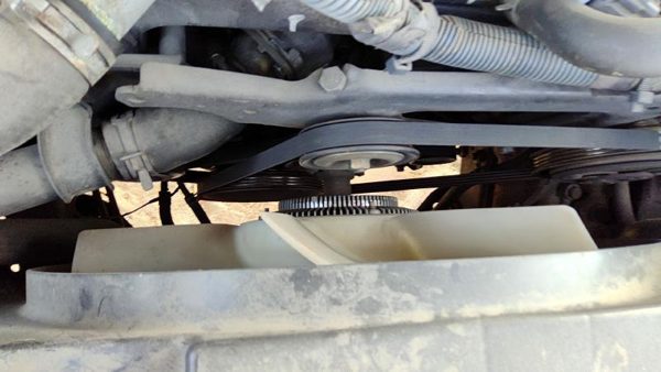 00-04 Nissan Xterra Complete Cooling Fan Blade Assembly With Clutch 3.3L At 4X4 — photo 3