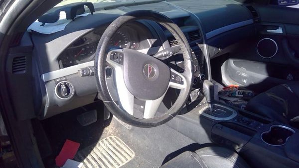 2008 Pontiac G8 — vehicle photo 3