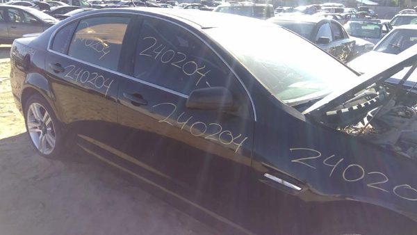 2008 Pontiac G8 — vehicle photo 12