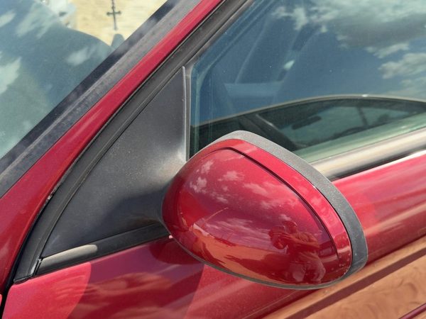 00-07 Taurus Driver Left Power Side Mirror Door Mounted Oem Without Heat Red — photo 1