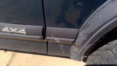 92-94 Dodge Dakota Passenger Right Moulding From Fender Oem Trim Strip