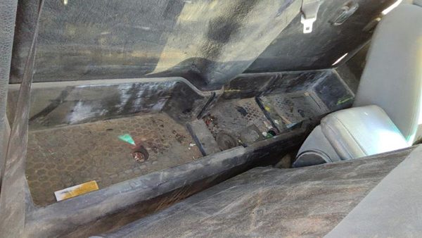 2016 Dodge Ram 4500 Rear Storage Tray Behind Seat Oem Regular Cab Organzier Jack — photo 1