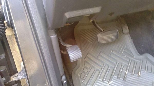 06-10 Mercury Mountaineer Parking Brake Pedal Assembly Complete Emergency Unit — photo 2