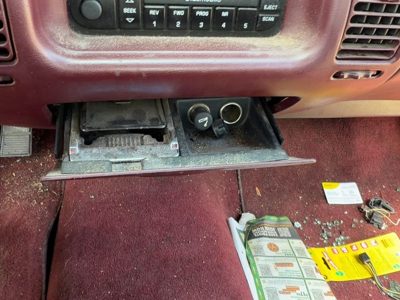 1994-1995 Olds Eighty Eight Ash Tray Assembly Oem Slide Out Dash Red 25635786