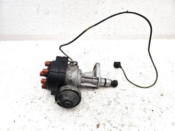 1976-1980 Mercedes 450Sl 107 Ignition Distributor Oem 4.5L 0021582901 — photo 1