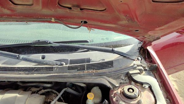 2002-2006 Nissan Altima Windshield Wiper Cowl Vent Trim Panel Oem Cover — photo 2