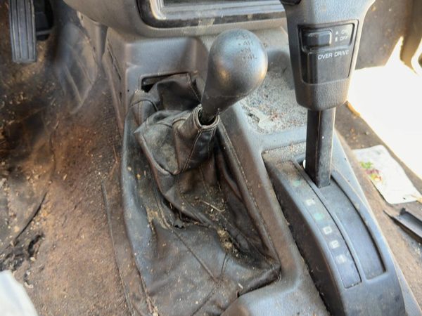 94 Pathfinder 4X4 Shifter Lever Assembly With Linkage 4Wd T Case Shift Unit Gray — photo 3