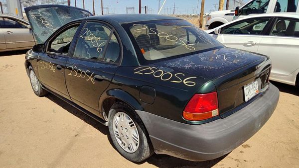 1997 Saturn Sl1 — vehicle photo 5