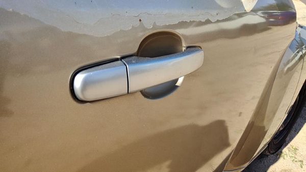 2006 Chevrolet HHR Outside Door Handle RH Chevy Gold 15U — photo 2