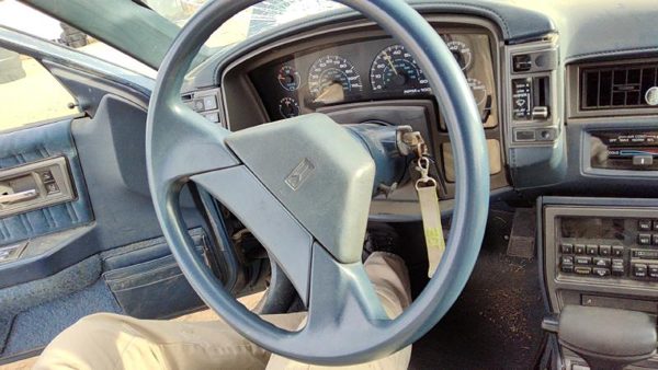 89-91 Olds Cutlass Calais Steering Wheel Oem Blue 2 Door — photo 3
