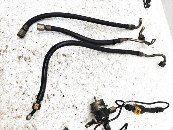 1980 Mercedes-Benz 450SL Misc Fuel Injection Parts Lines — photo 5