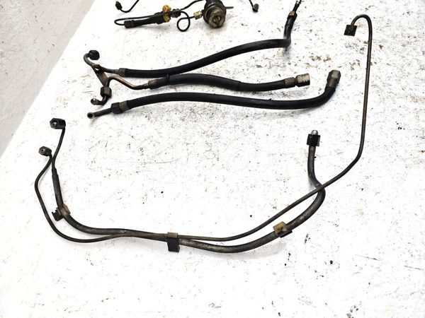 1980 Mercedes-Benz 450SL Misc Fuel Injection Parts Lines — photo 8