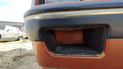 1985 Pontiac Sunbird Fog/mark/park/turn Light/lamp RH